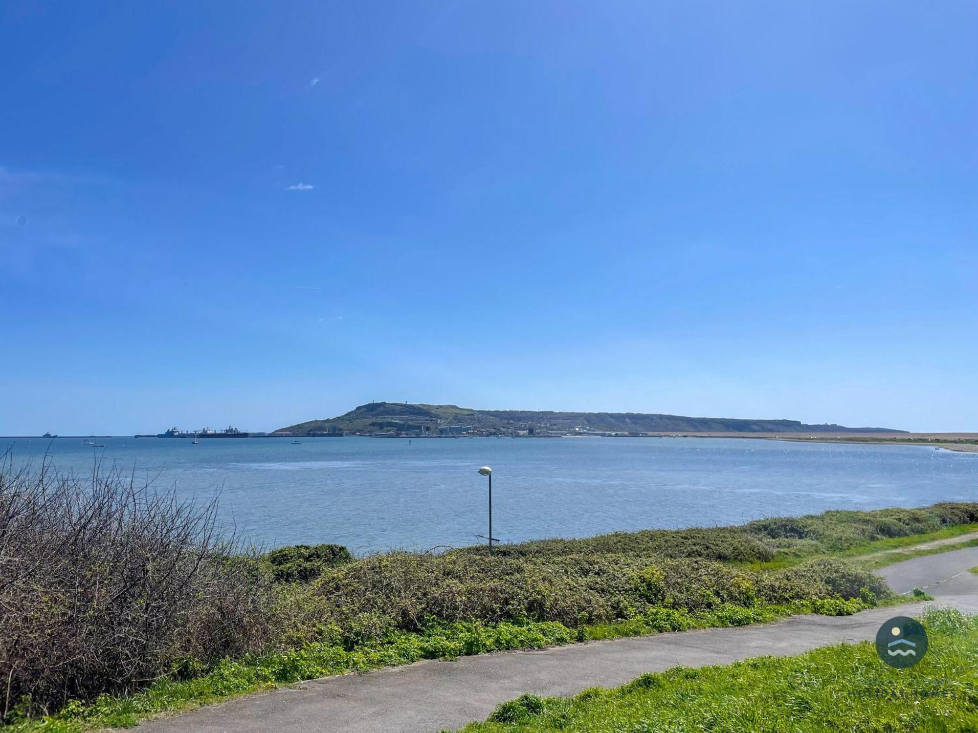 Spindrift - Views Of Chesil Beach Dog Friendly เวย์มัธ ภายนอก รูปภาพ